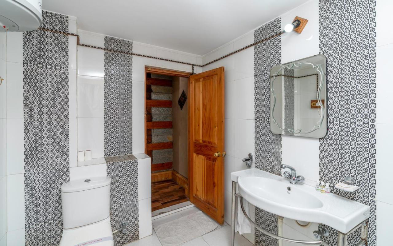 Hotel Shobla Kaathkuni Royale Kulu Zewnętrze zdjęcie